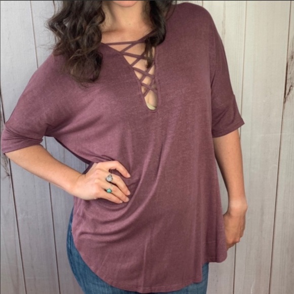 ✨LAST ONE!✨ The Lilly Blouse - Picture 6 of 9